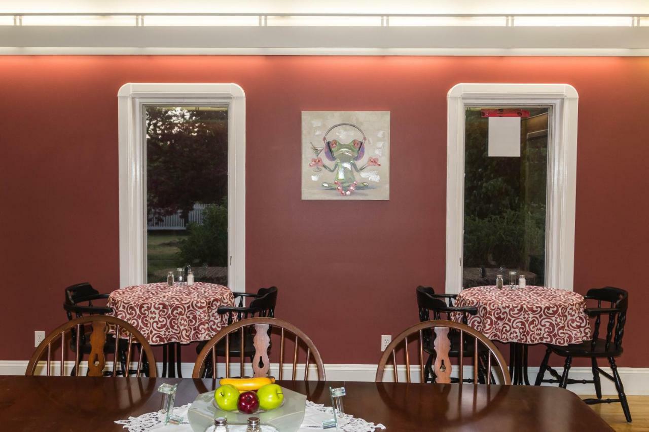 Fox Point Inn Parrsboro 外观 照片
